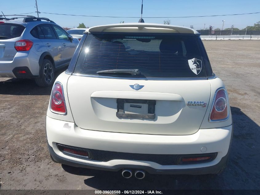 2011 Mini Cooper S VIN: WMWSV3C58BTY24698 Lot: 39608588