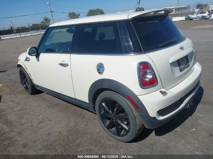 2011 Mini Cooper S VIN: WMWSV3C58BTY24698 Lot: 39608588