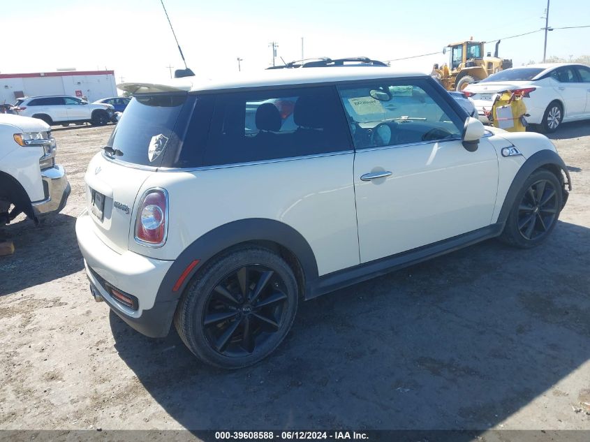 2011 Mini Cooper S VIN: WMWSV3C58BTY24698 Lot: 39608588