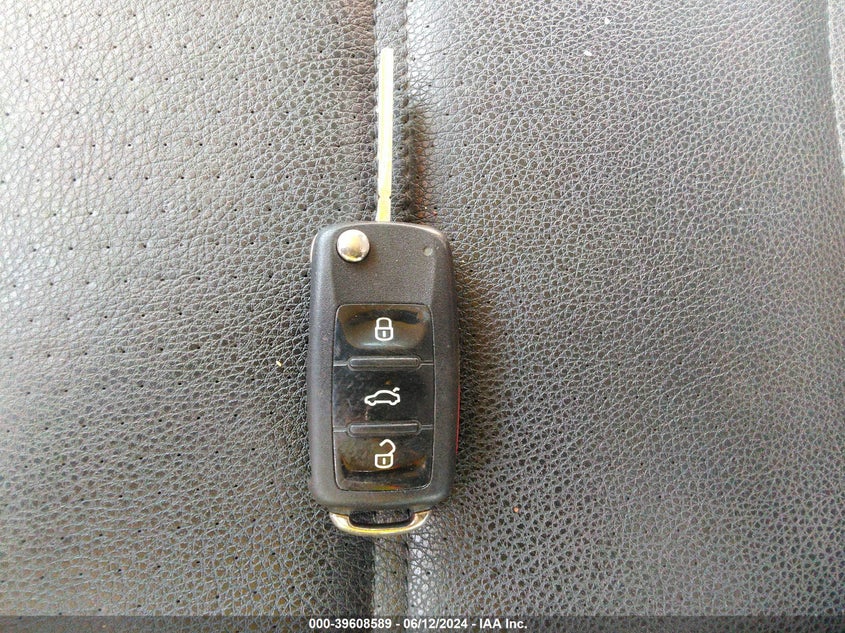 2012 Volkswagen Jetta 2.5L Se VIN: 3VWDP7AJ0CM064356 Lot: 39608589