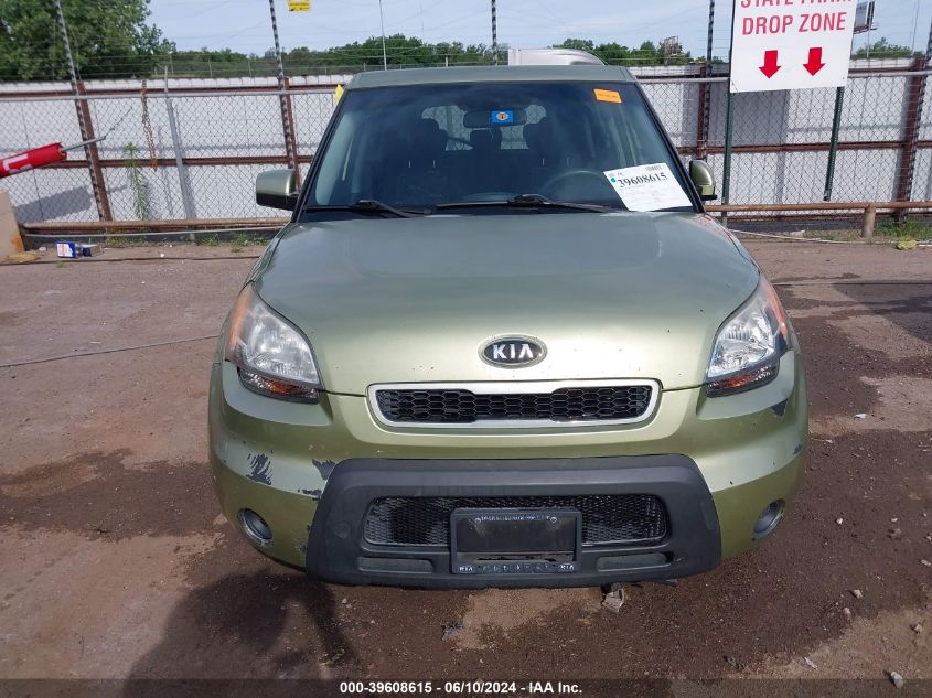 2010 Kia Soul + VIN: KNDJT2A26A7031642 Lot: 39608615