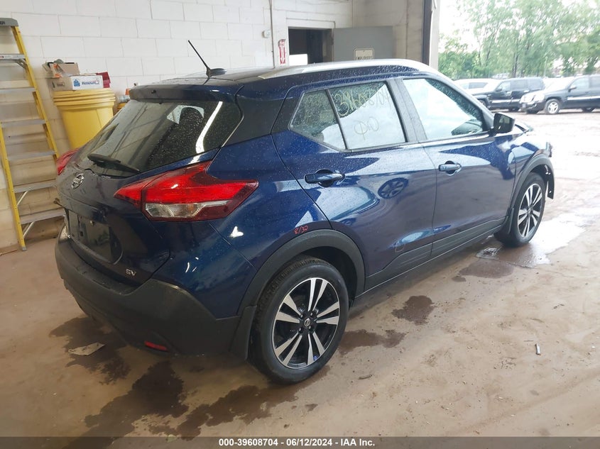 VIN 3N1CP5CU3JL525498 2018 NISSAN KICKS S/SR/SV