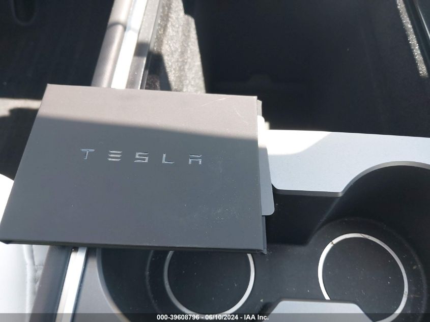 2023 Tesla Model Y Awd/Long Range Dual Motor All-Wheel Drive VIN: 7SAYGDEE9PF894329 Lot: 39608796