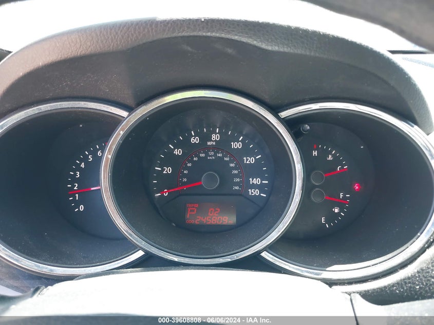 2011 Kia Sorento Lx V6 VIN: 5XYKT4A26BG092879 Lot: 39608808