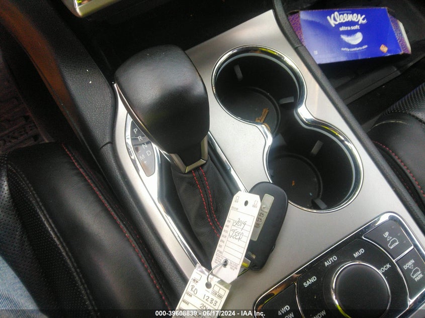 2019 Jeep Grand Cherokee Trailhawk 4X4 VIN: 1C4RJFLG5KC841832 Lot: 39608839