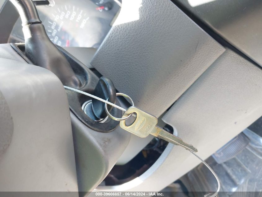 2005 Ford F-150 Lariat/Xl/Xlt VIN: 1FTPX12585NB58945 Lot: 39608857