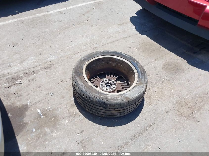 2002 Chrysler Town & Country Lxi VIN: 2C4GP54L72R788294 Lot: 39608939