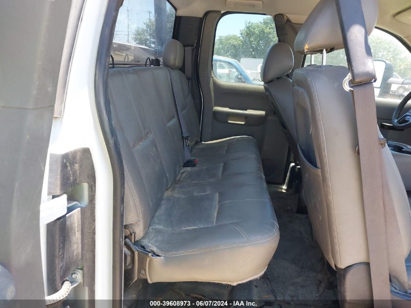 2011 Chevrolet Silverado 2500Hd Work Truck VIN: 1GB2CVCG7BZ402395 Lot: 39608973