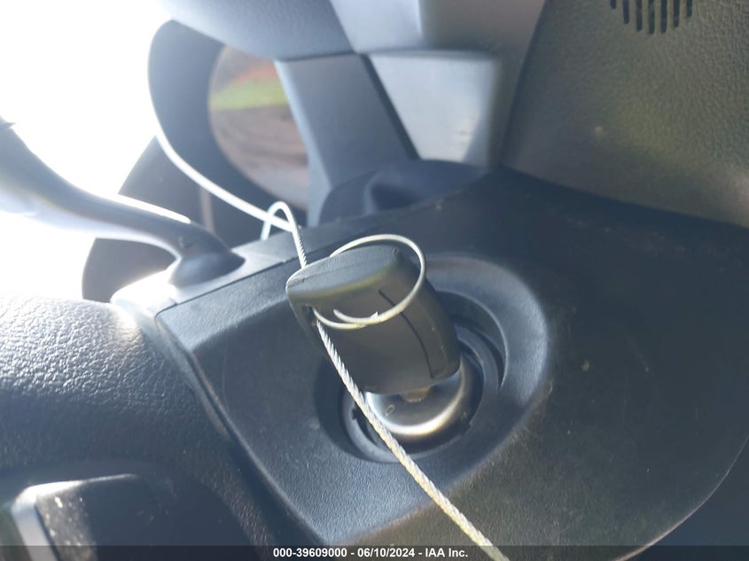 2013 Ford Escape Se VIN: 1FMCU0GX5DUC72591 Lot: 39609000