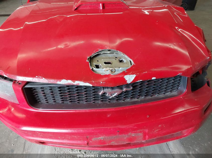 2008 Ford Mustang V6 Deluxe VIN: 1ZVHT80N285158775 Lot: 39609012