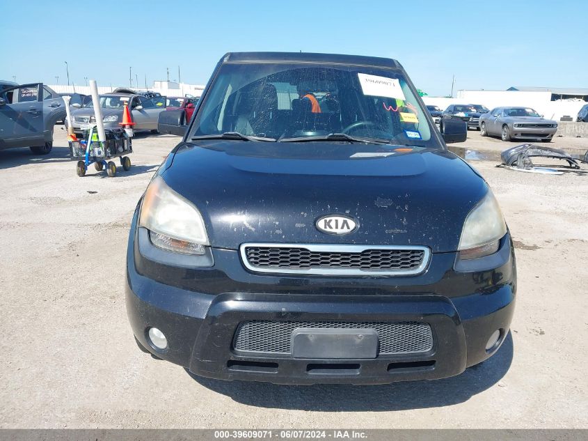 2010 Kia Soul + VIN: KNDJT2A23A7127423 Lot: 39609071