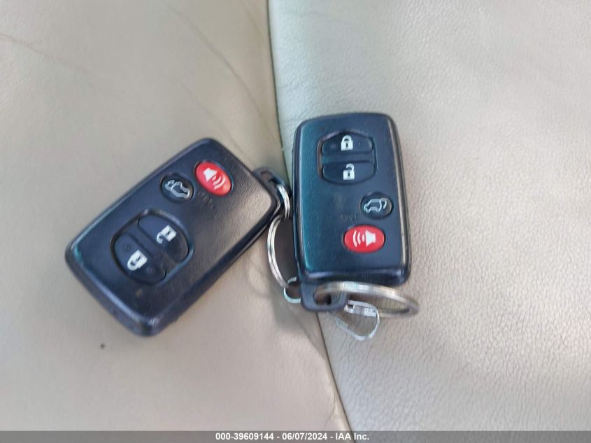 2010 Toyota Highlander Limited V6 VIN: JTEYK3EH3A2105775 Lot: 39609144