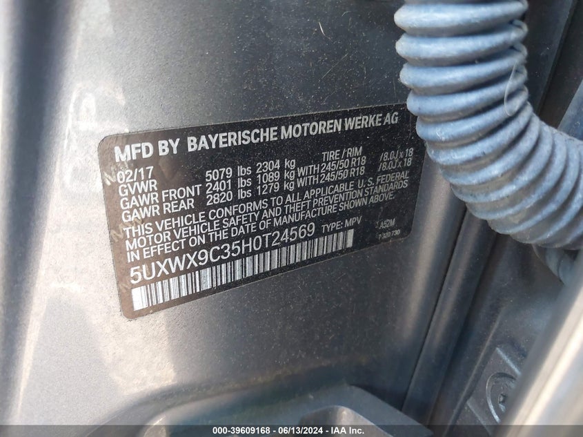 2017 BMW X3 xDrive28I VIN: 5UXWX9C35H0T24569 Lot: 39609168