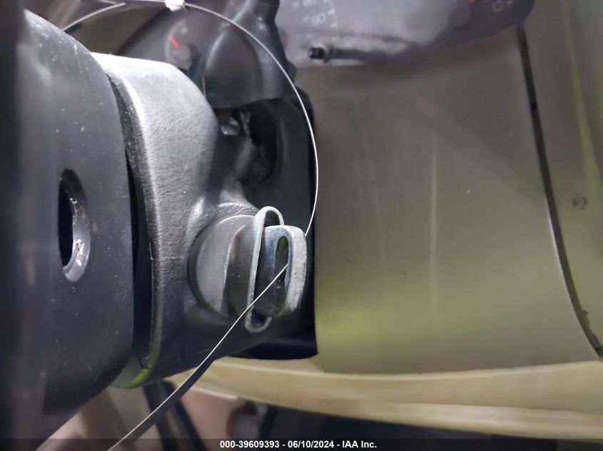 1999 Ford F-150 Lariat/Work Series/Xl/Xlt VIN: 1FTRX18W4XNB56587 Lot: 39609393