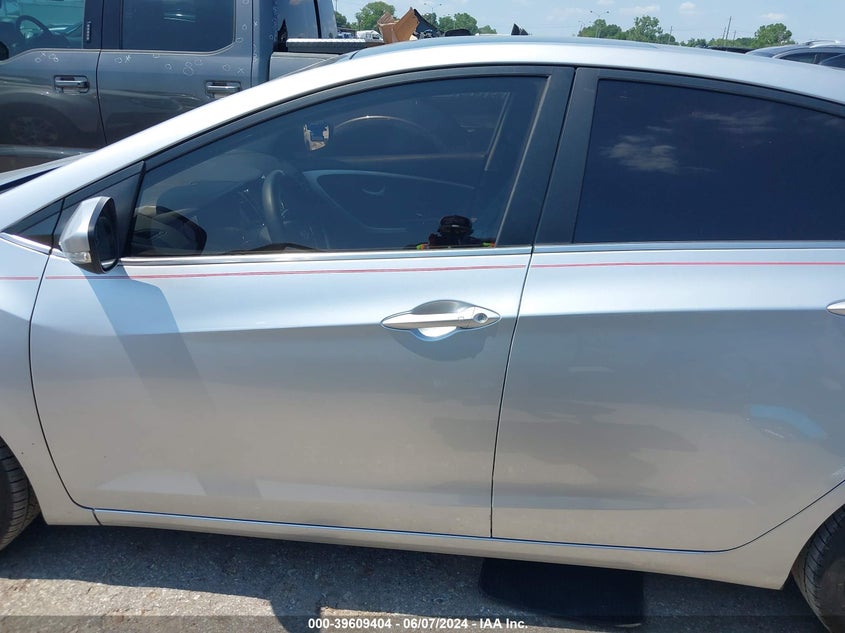 2014 Hyundai Elantra Gt VIN: KMHD35LH7EU186686 Lot: 39609404