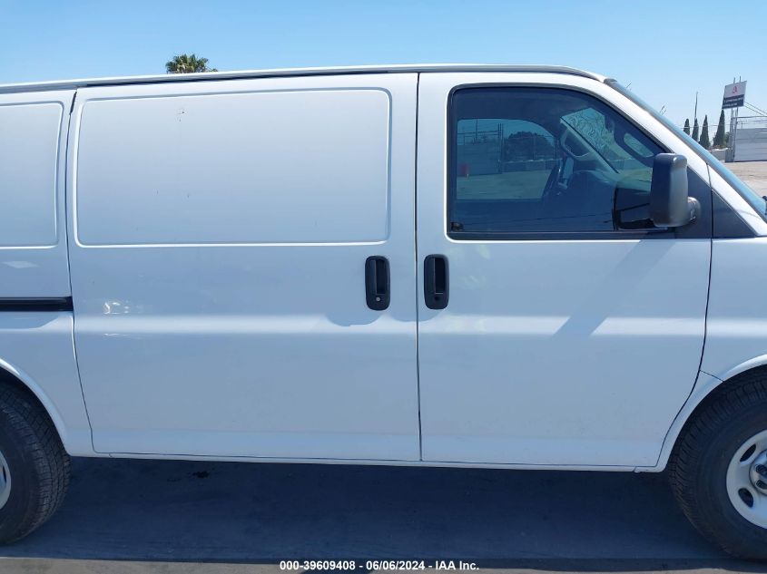 2017 Chevrolet Express 2500 Work Van VIN: 1GCWGAFF6H1307721 Lot: 39609408