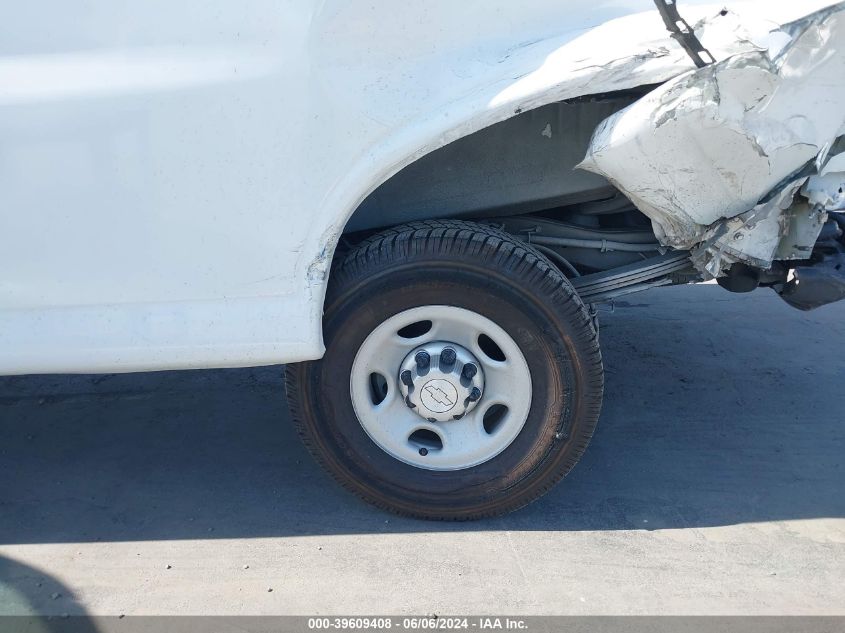 2017 Chevrolet Express 2500 Work Van VIN: 1GCWGAFF6H1307721 Lot: 39609408