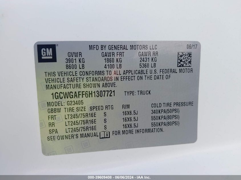 2017 Chevrolet Express 2500 Work Van VIN: 1GCWGAFF6H1307721 Lot: 39609408