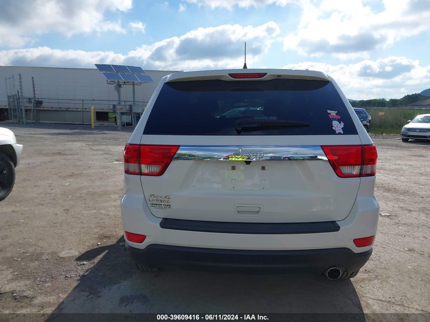 2011 Jeep Grand Cherokee Laredo VIN: 1J4RR4GG2BC572299 Lot: 39609416