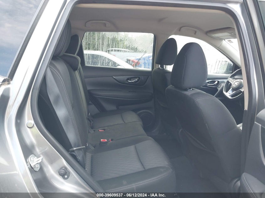 2018 Nissan Rogue Sv VIN: KNMAT2MV7JP547028 Lot: 39609537