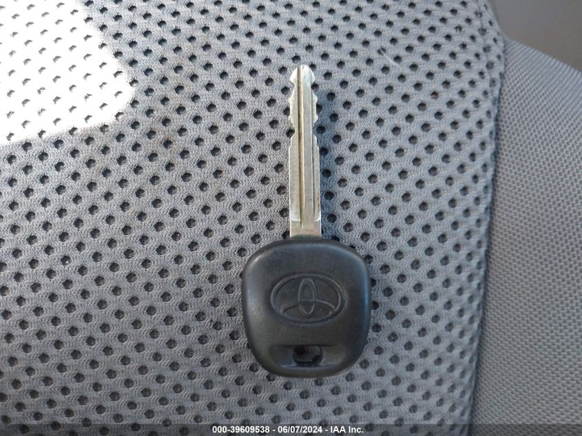 2011 Toyota Tacoma Prerunner V6 VIN: 3TMKU4HN4BM030753 Lot: 39609538