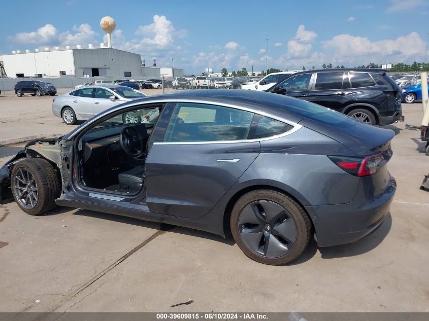 2019 Tesla Model 3 Long Range/Performance VIN: 5YJ3E1EB1KF432745 Lot: 39609815