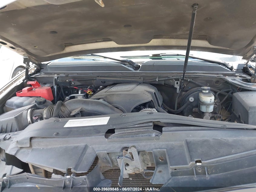 2007 Chevrolet Tahoe Ls VIN: 1GNFC13J07R114735 Lot: 39609845