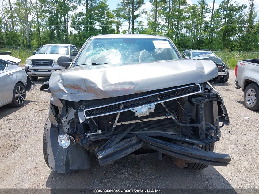2007 Chevrolet Tahoe Ls VIN: 1GNFC13J07R114735 Lot: 39609845