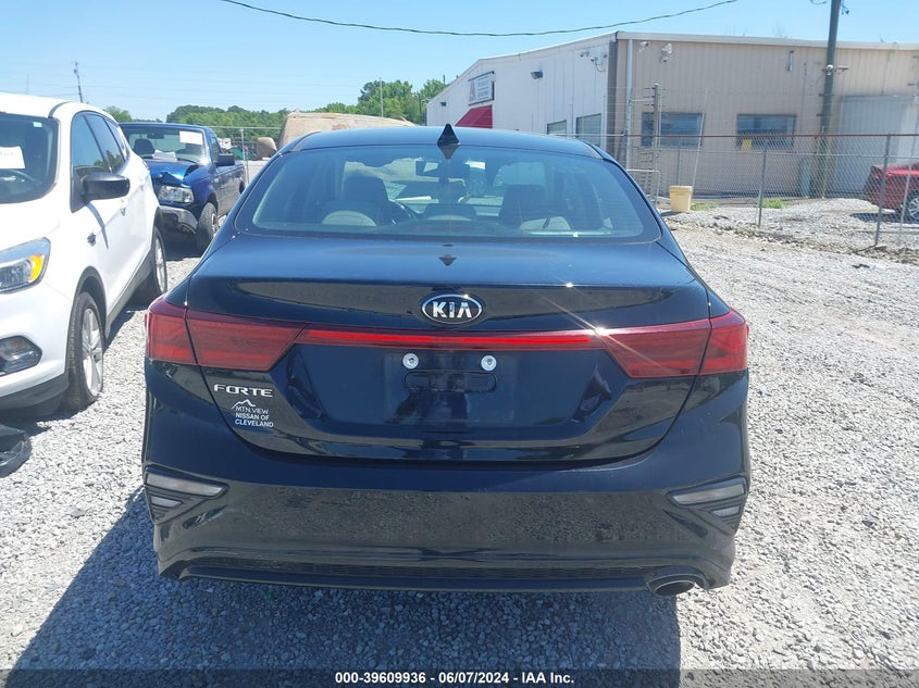 2021 KIA FORTE LXS - 3KPF24AD7ME295902