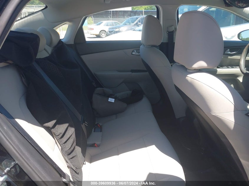 2021 KIA FORTE LXS - 3KPF24AD7ME295902