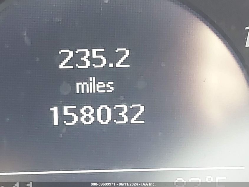 2011 Mercedes-Benz C 300 Luxury 4Matic/Sport 4Matic VIN: WDDGF8BB7BF648807 Lot: 39609971