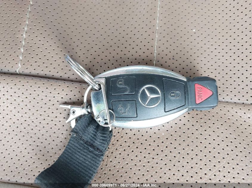 2011 Mercedes-Benz C 300 Luxury 4Matic/Sport 4Matic VIN: WDDGF8BB7BF648807 Lot: 39609971