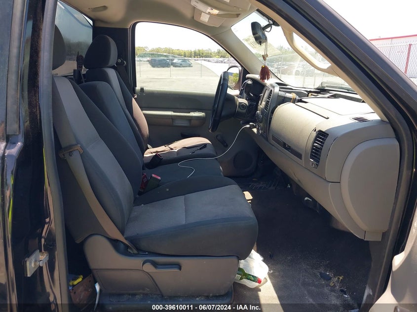 2008 Chevrolet Silverado 1500 Work Truck VIN: 1GCEC14X98Z312268 Lot: 39610011