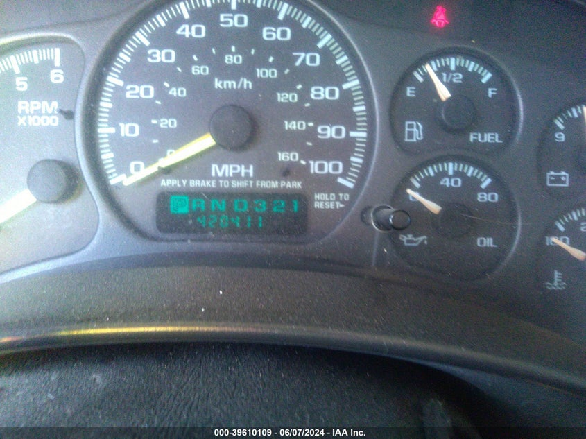 2000 Chevrolet Silverado 1500 Ls VIN: 1GCEC19T2YZ125993 Lot: 39610109