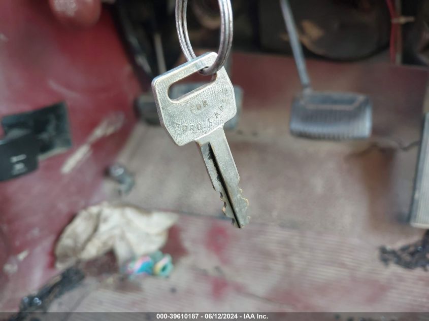 1988 Ford F350 VIN: 1FDJF37M3JNA54664 Lot: 39610187