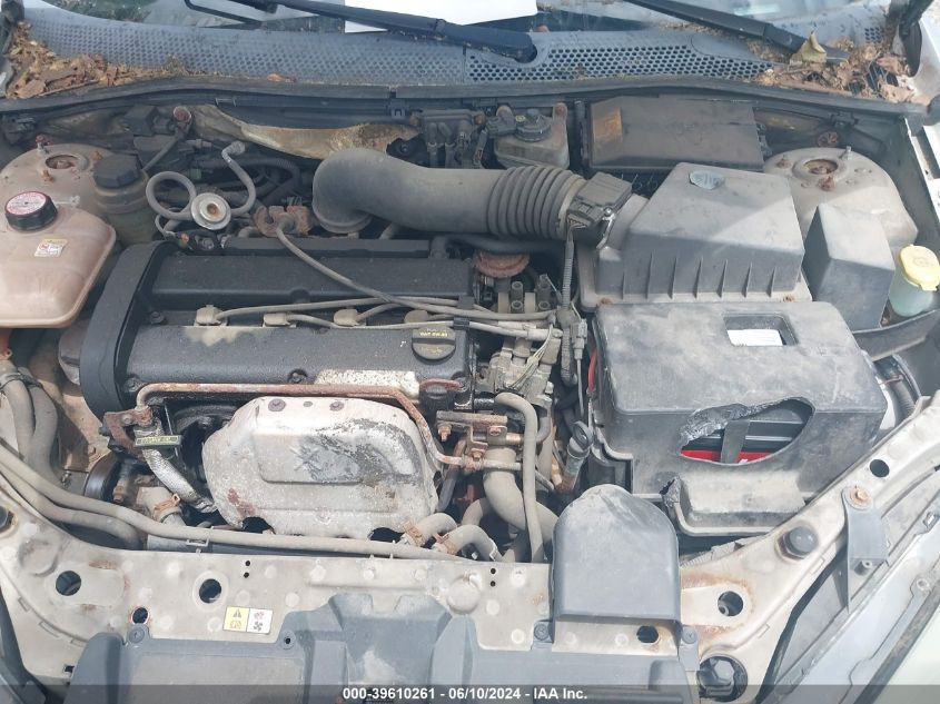 2004 Ford Focus Se VIN: 1FAFP34394W148667 Lot: 39610261