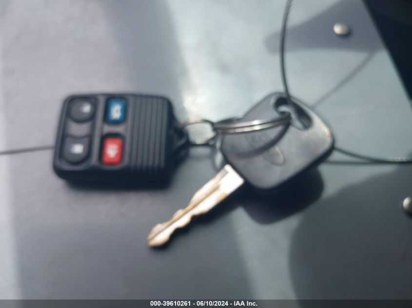 2004 Ford Focus Se VIN: 1FAFP34394W148667 Lot: 39610261