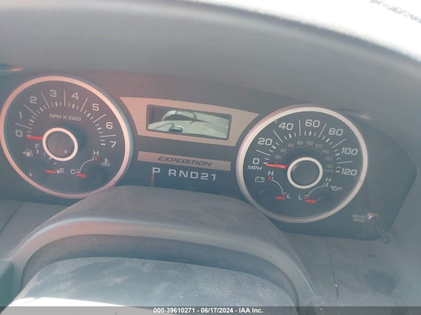 2005 Ford Expedition Xls VIN: 1FMPU13555LA73169 Lot: 39610271