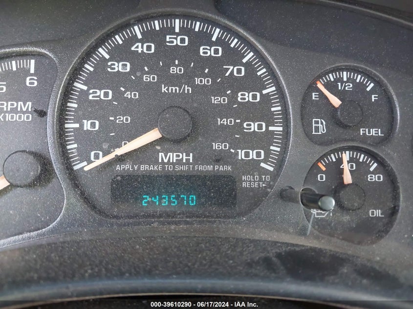 2002 Chevrolet Silverado 1500 Ls VIN: 2GCEC19T621186487 Lot: 39610290