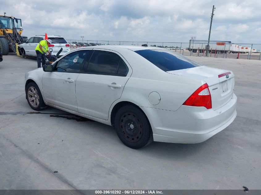 2012 Ford Fusion S VIN: 3FAHP0GA4CR335401 Lot: 39610292