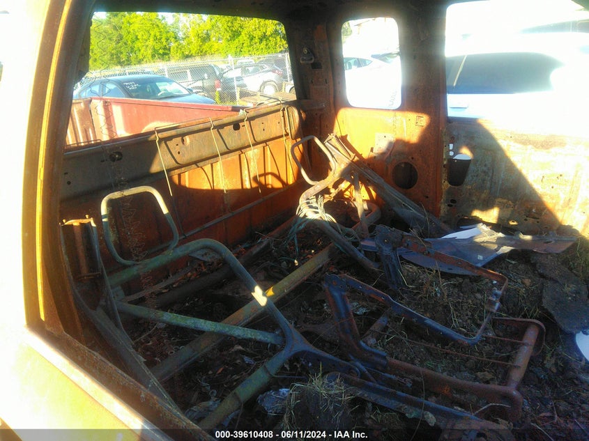 2001 Dodge Ram 1500 St VIN: 3B7HC13Z71G244512 Lot: 39610408