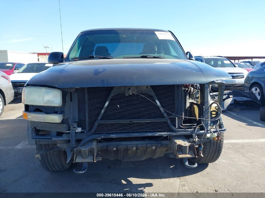 2004 GMC Sierra 1500 VIN: 2GTEC19V141240685 Lot: 39610446