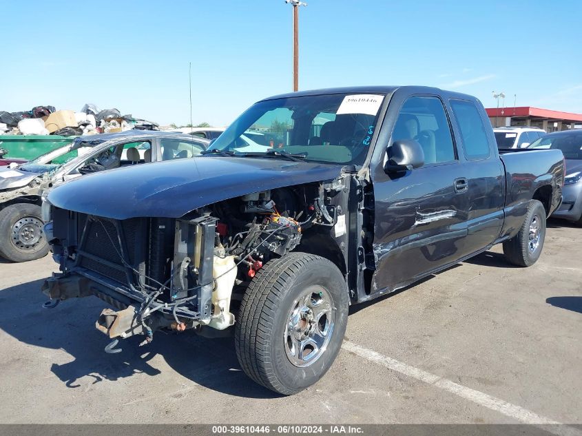 2004 GMC Sierra 1500 VIN: 2GTEC19V141240685 Lot: 39610446