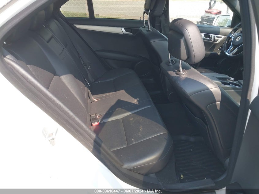 2013 Mercedes-Benz C 250 Luxury/Sport VIN: WDDGF4HB9DR269048 Lot: 39610447