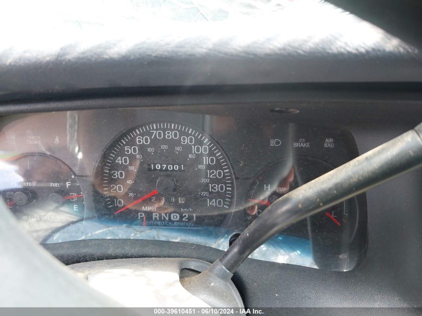 2002 Ford Crown Victoria Natural Gas Vehicle/Police/Police Street Appearance VIN: 2FAFP71W02X154882 Lot: 39610451