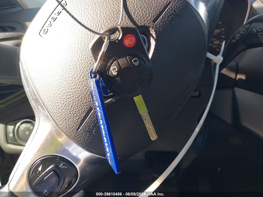 2016 Ford Escape S VIN: 1FMCU0F77GUC78186 Lot: 39610456