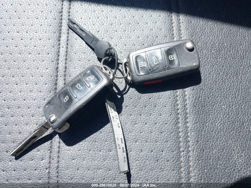 2015 Volkswagen Passat 1.8T Wolfsburg Edition VIN: 1VWAT7A32FC069550 Lot: 39610525