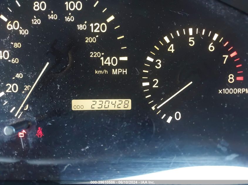 1999 Lexus Rx 300 VIN: JT6GF10U2X0038059 Lot: 39610586