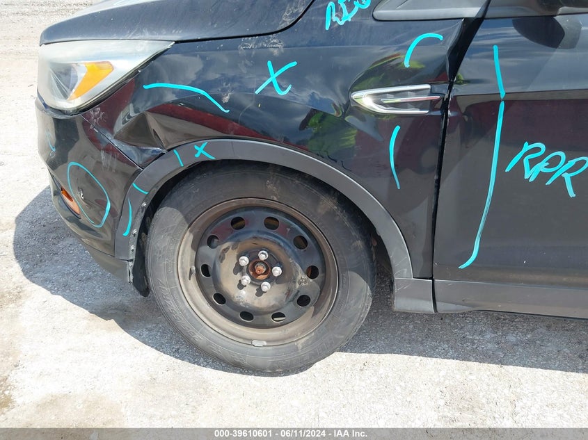 2017 Ford Escape S VIN: 1FMCU0F76HUC95921 Lot: 39610601