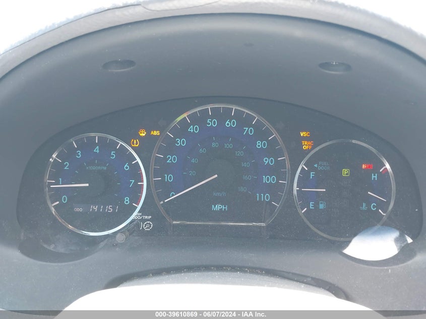 2010 Toyota Sienna Le VIN: 5TDKK4CC5AS327170 Lot: 39610869